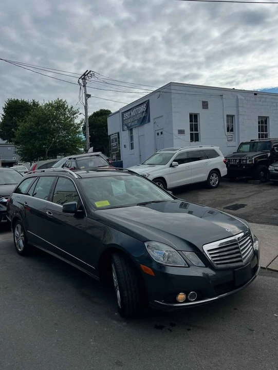 2011 Mercedes-Benz W212 E-Class - Image 3 of 11