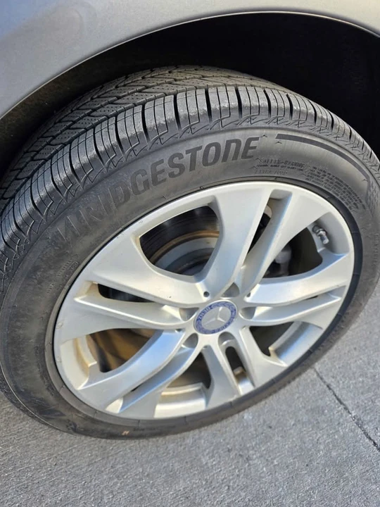 2011 Mercedes-Benz W212 E-Class - Image 13 of 20