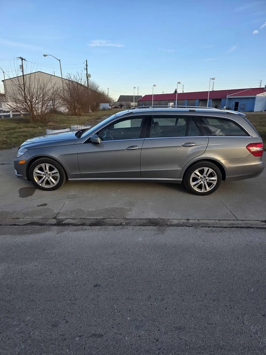 2011 Mercedes-Benz W212 E-Class - Image 4 of 20