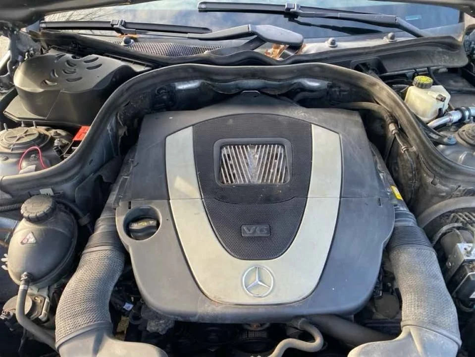 2011 Mercedes-Benz W212 E-Class - Image 15 of 20