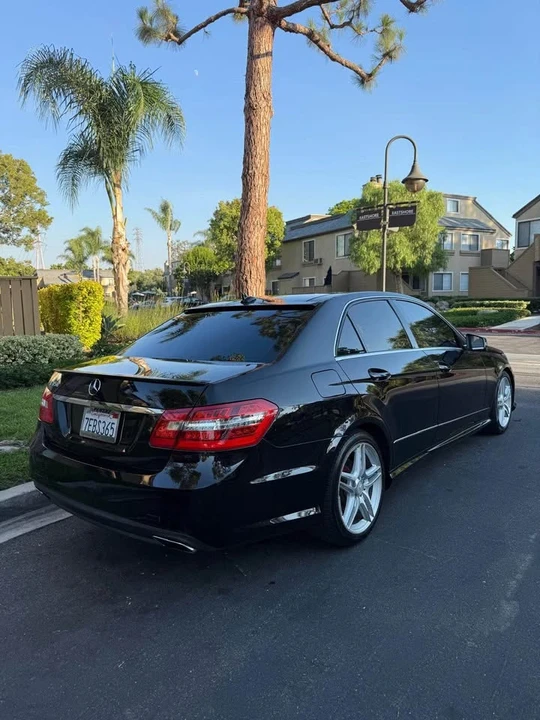 2011 Mercedes-Benz W212 E-Class - Image 4 of 10