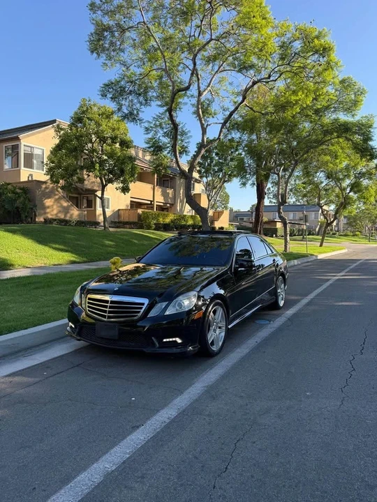 2011 Mercedes-Benz W212 E-Class - Image 6 of 10