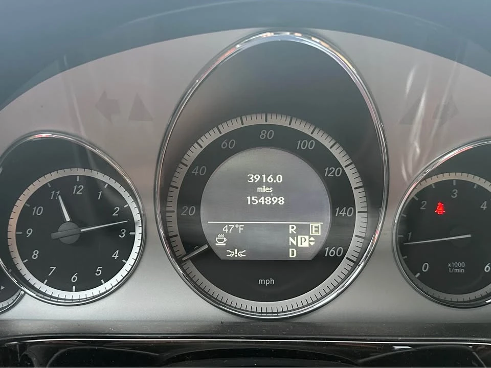 2011 Mercedes-Benz W212 E-Class - Image 2 of 5