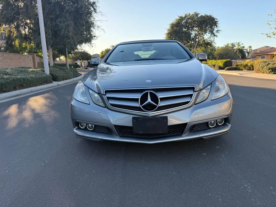 2011 Mercedes-Benz C207/A207 E-Class Coupe & Convertible - Image 2 of 14