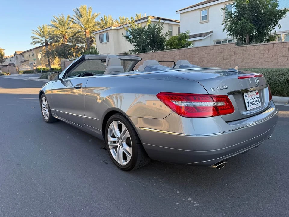 2011 Mercedes-Benz C207/A207 E-Class Coupe & Convertible - Image 10 of 14