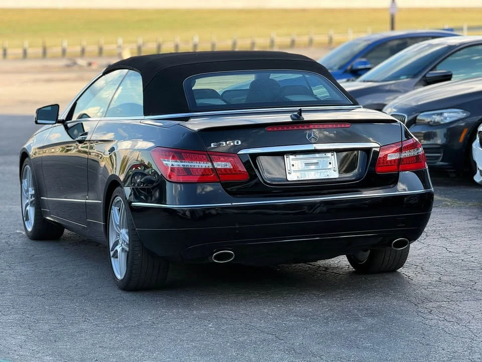 2011 Mercedes-Benz C207/A207 E-Class Coupe & Convertible - Image 10 of 18