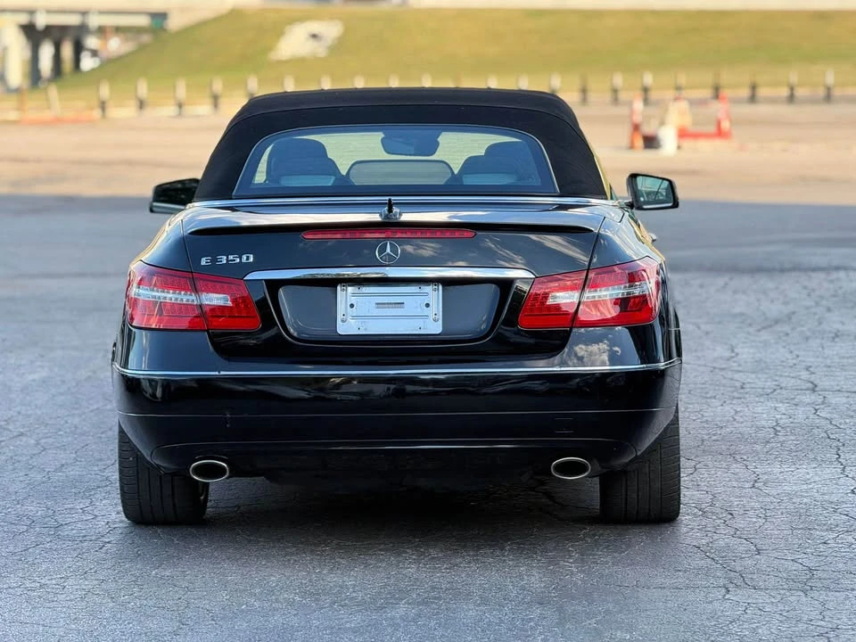 2011 Mercedes-Benz C207/A207 E-Class Coupe & Convertible - Image 11 of 18