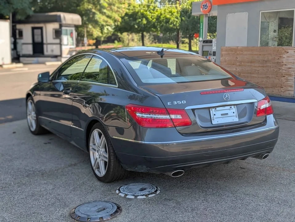 2011 Mercedes-Benz C207/A207 E-Class Coupe & Convertible - Image 3 of 10