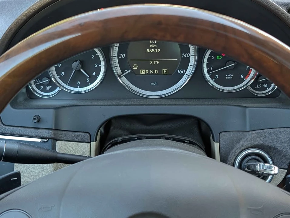 2011 Mercedes-Benz C207/A207 E-Class Coupe & Convertible - Image 8 of 10