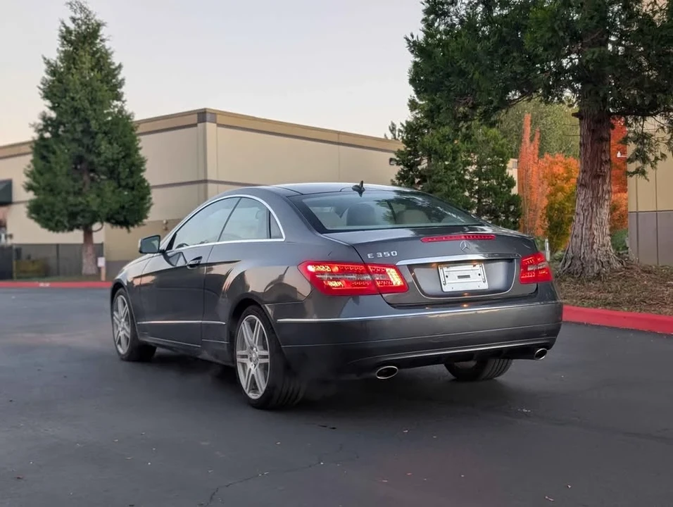 2011 Mercedes-Benz C207/A207 E-Class Coupe & Convertible - Image 3 of 16
