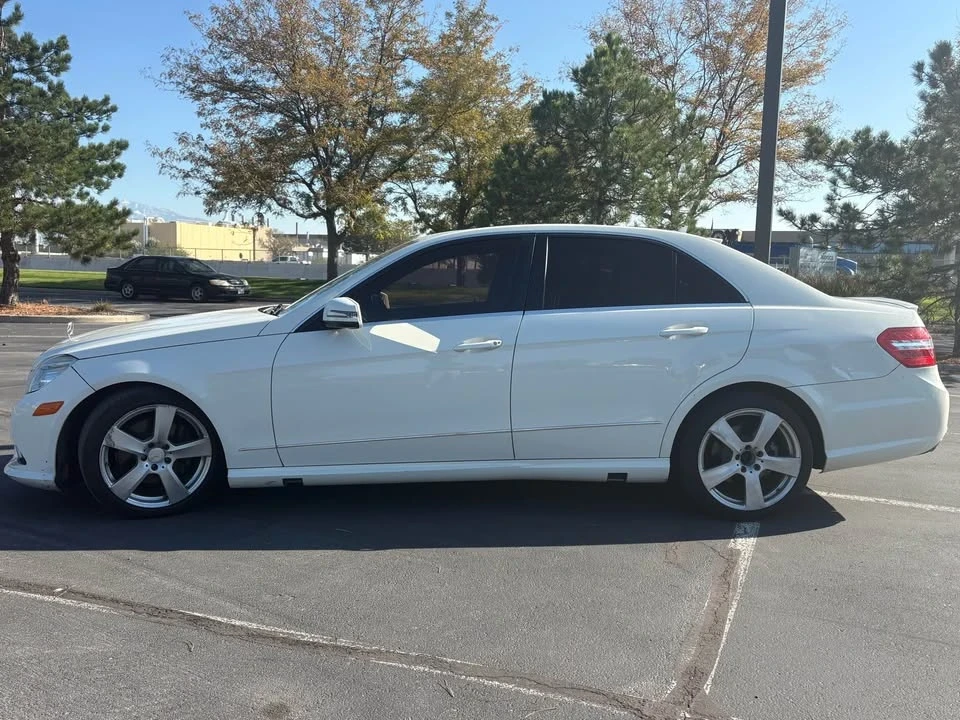 2011 Mercedes-Benz W212 E-Class - Image 4 of 18