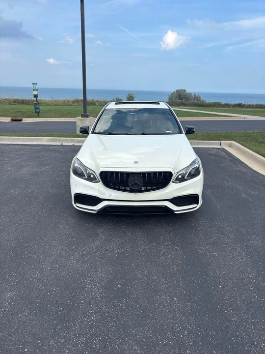 2011 Mercedes-Benz W212 E-Class - Image 2 of 10