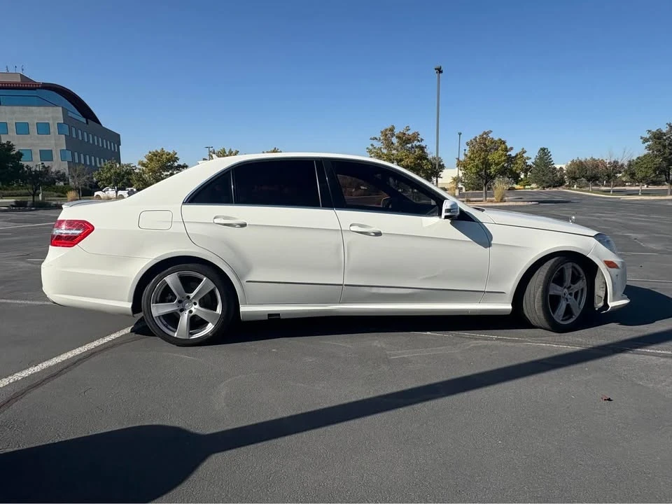 2011 Mercedes-Benz W212 E-Class - Image 8 of 18