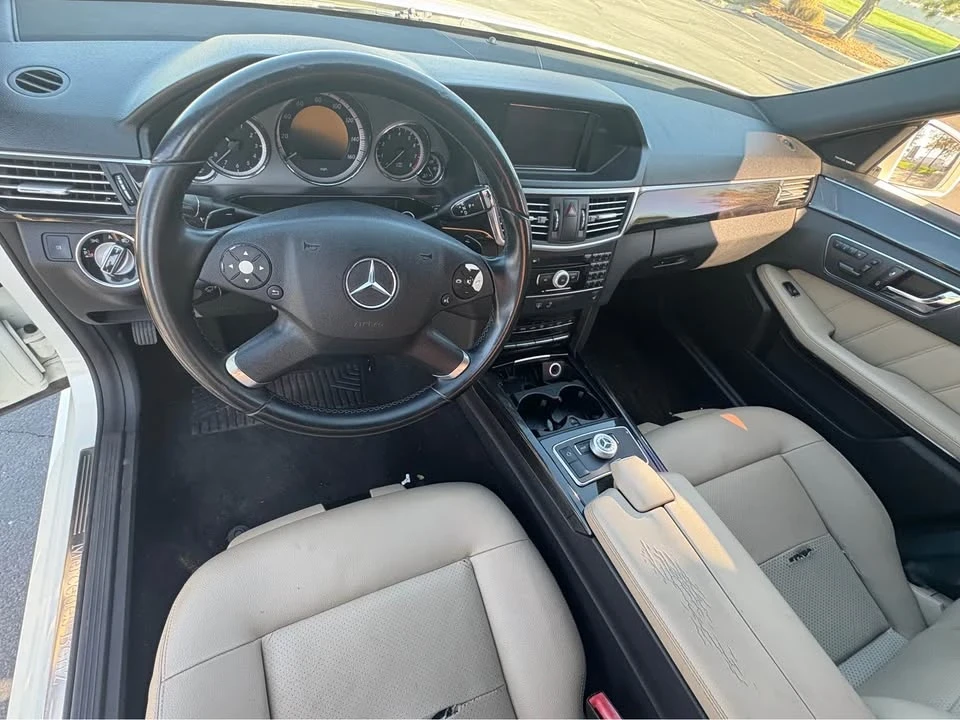2011 Mercedes-Benz W212 E-Class - Image 11 of 18