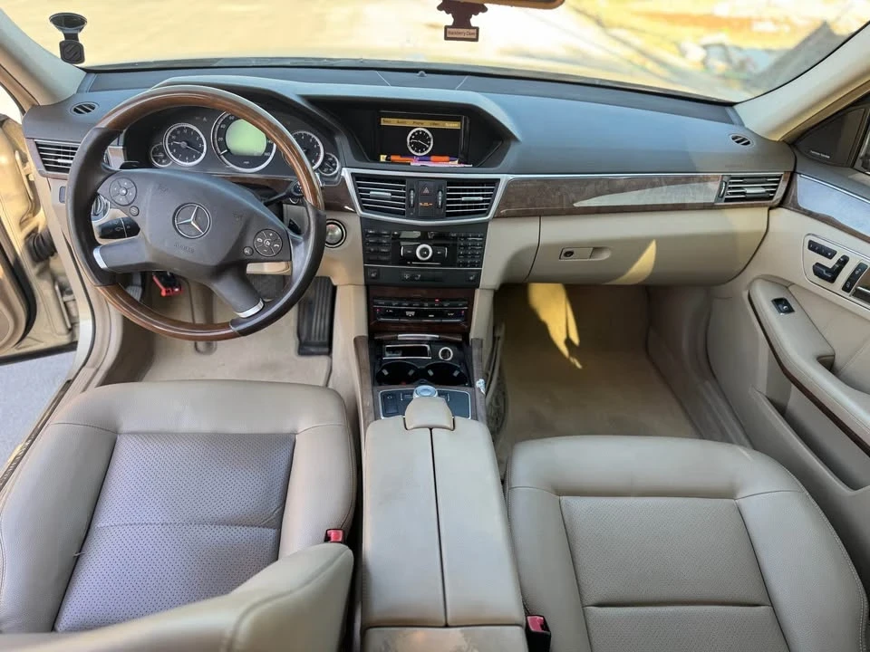 2011 Mercedes-Benz W212 E-Class - Image 9 of 16