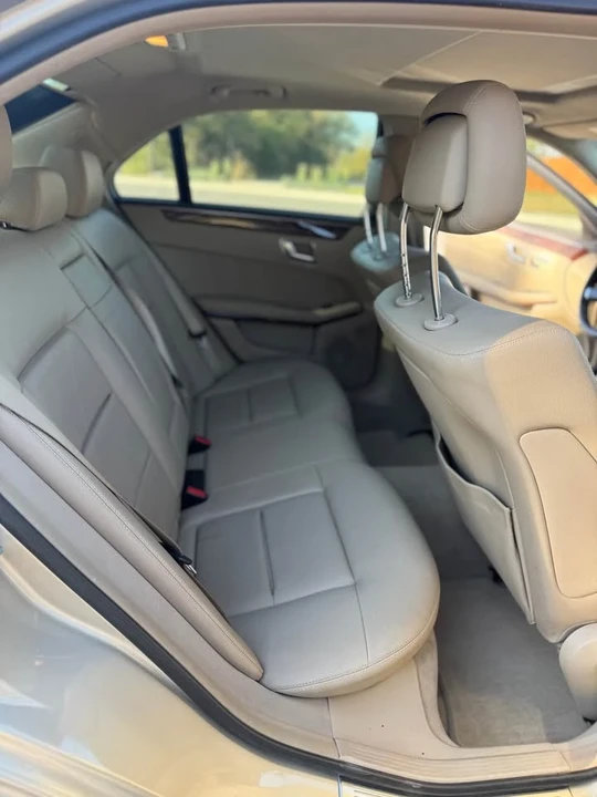 2011 Mercedes-Benz W212 E-Class - Image 12 of 16