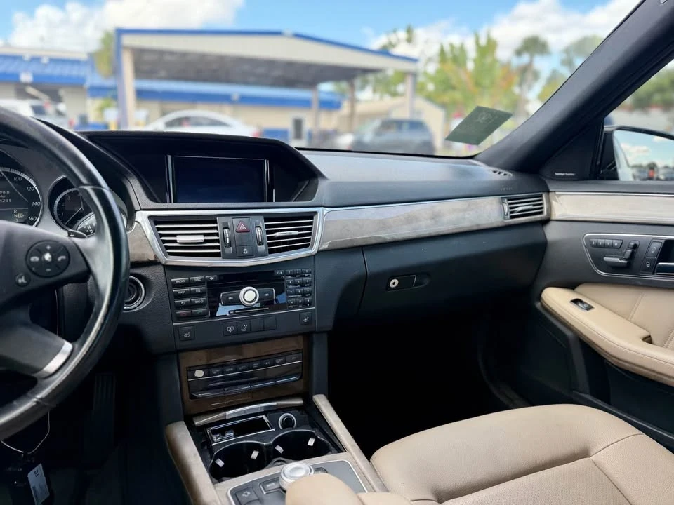 2011 Mercedes-Benz W212 E-Class - Image 12 of 12