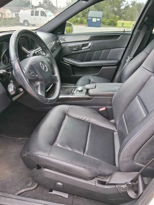 2011 Mercedes-Benz W212 E-Class - Image 9 of 13