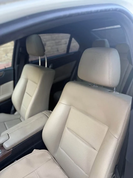 2011 Mercedes-Benz W212 E-Class - Image 7 of 10