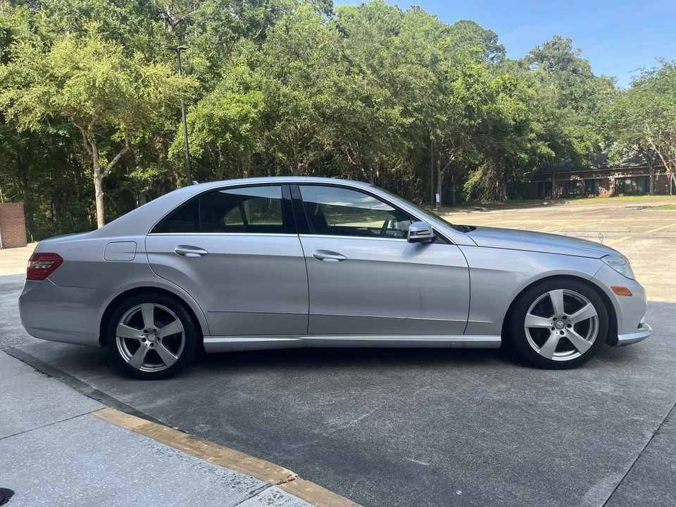 2011 Mercedes-Benz W212 E-Class - Image 7 of 18