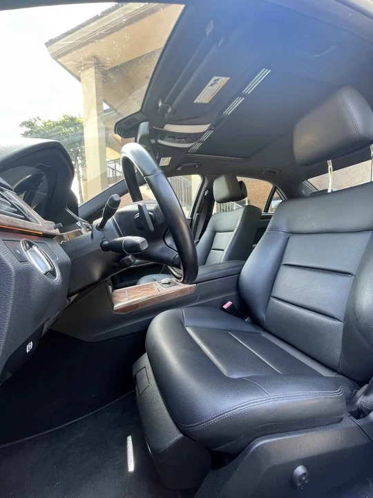 2011 Mercedes-Benz W212 E-Class - Image 9 of 18