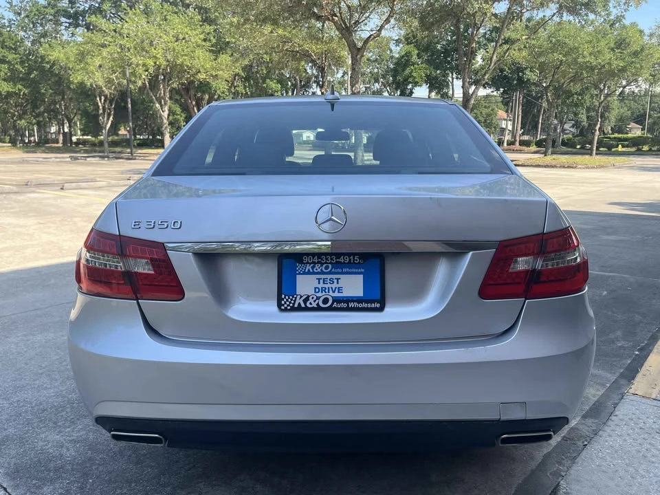 2011 Mercedes-Benz W212 E-Class - Image 5 of 18