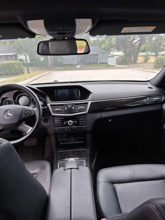 2011 Mercedes-Benz W212 E-Class - Image 10 of 13
