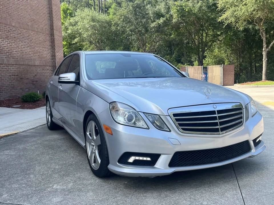 2011 Mercedes-Benz W212 E-Class - Image 8 of 18