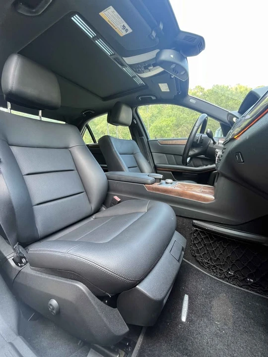 2011 Mercedes-Benz W212 E-Class - Image 13 of 18