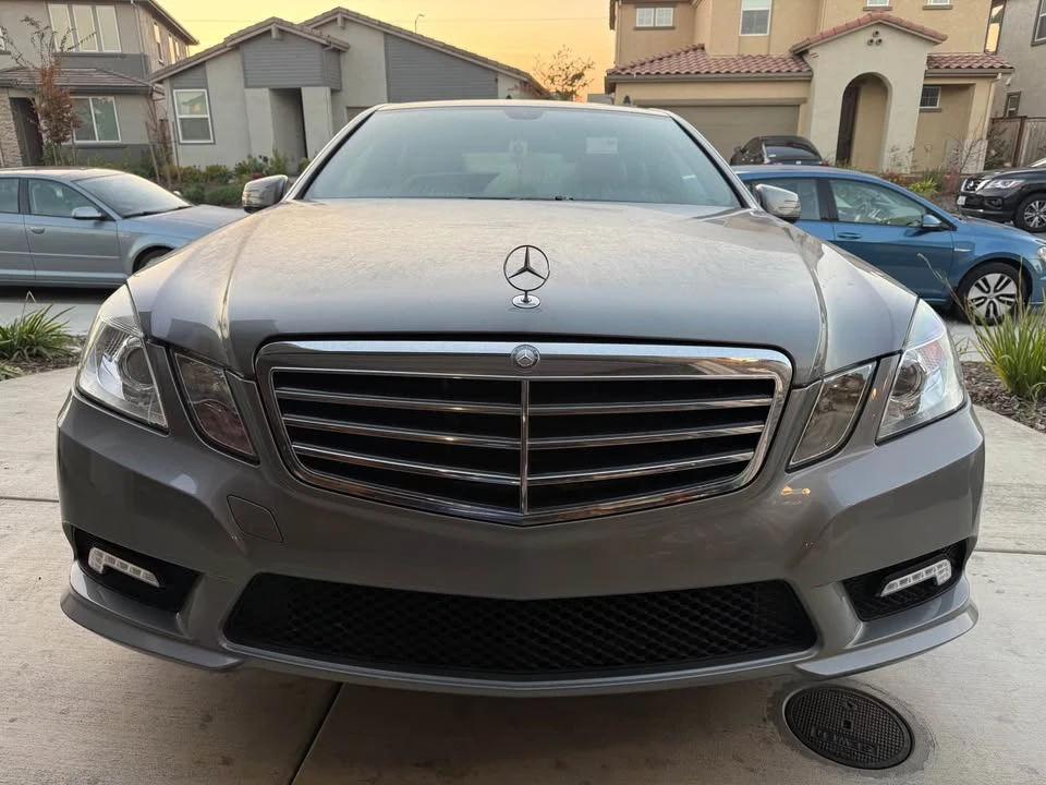 2011 Mercedes-Benz W212 E-Class - Image 2 of 20