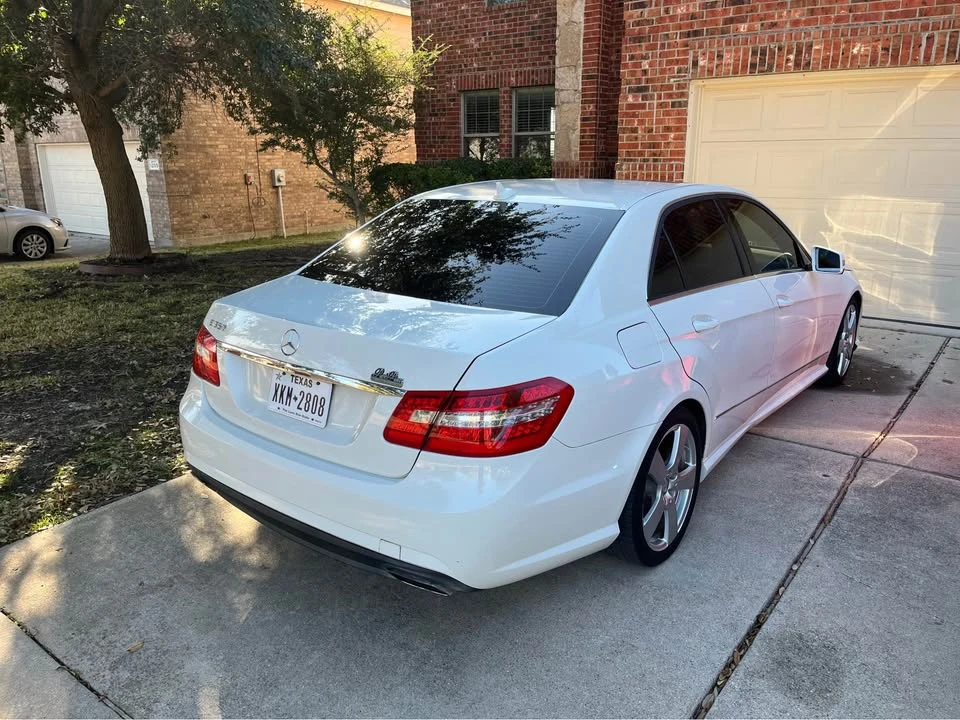 2011 Mercedes-Benz W212 E-Class - Image 2 of 9
