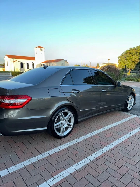 2011 Mercedes-Benz W212 E-Class - Image 8 of 16