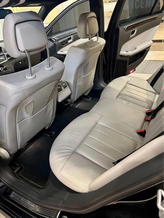 2011 Mercedes-Benz W212 E-Class - Image 8 of 14