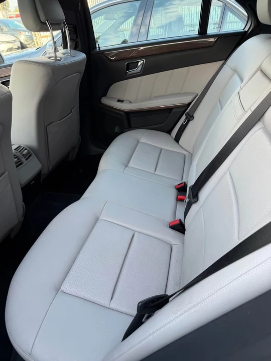 2011 Mercedes-Benz W212 E-Class - Image 5 of 10