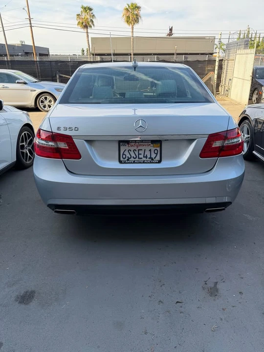2011 Mercedes-Benz W212 E-Class - Image 8 of 10