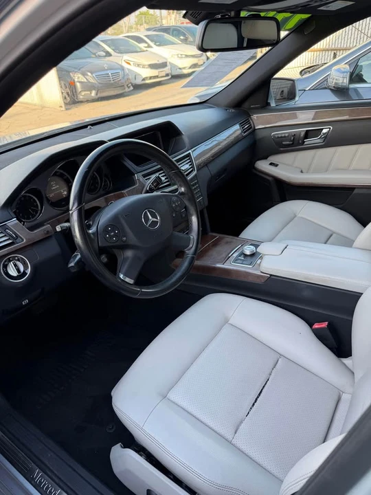 2011 Mercedes-Benz W212 E-Class - Image 4 of 10