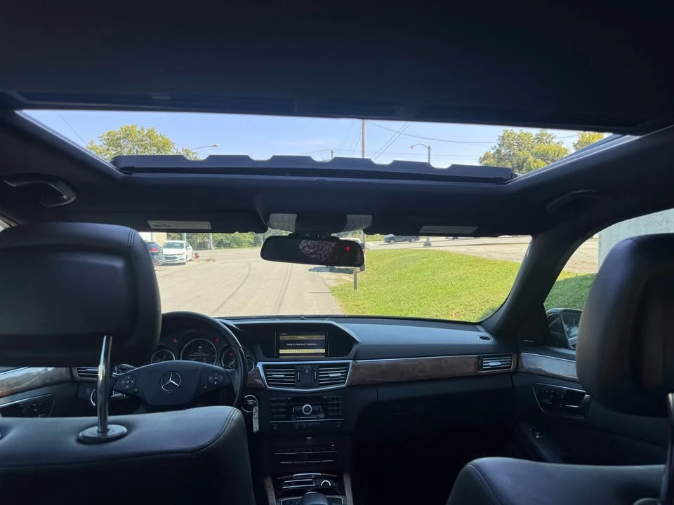 2011 Mercedes-Benz W212 E-Class - Image 10 of 11