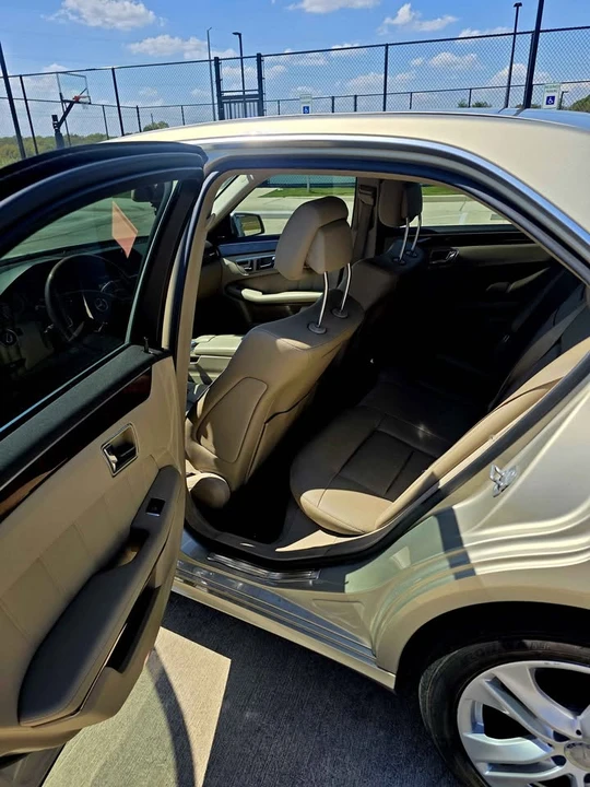 2011 Mercedes-Benz W212 E-Class - Image 7 of 11