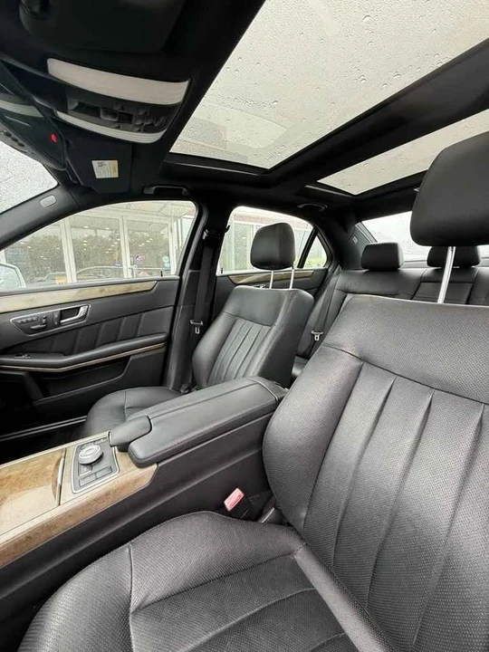 2011 Mercedes-Benz W212 E-Class - Image 7 of 18