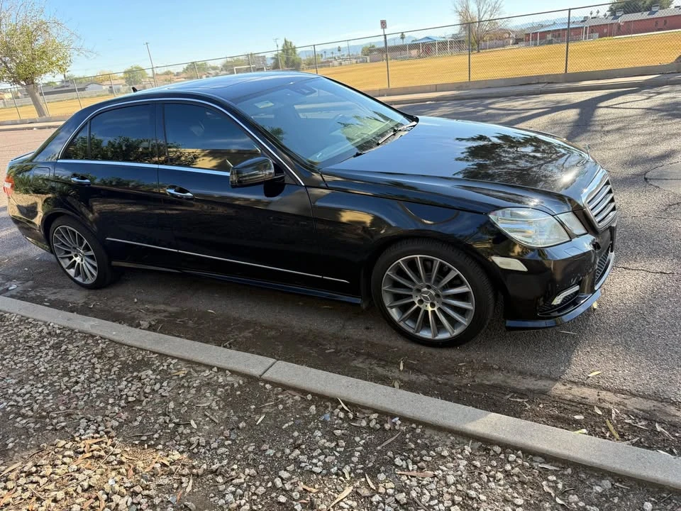 2011 Mercedes-Benz W212 E-Class - Image 2 of 11
