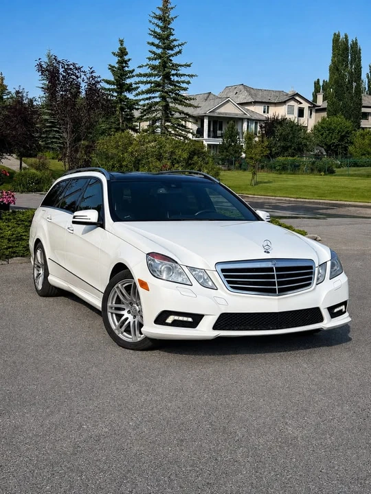 2011 Mercedes-Benz W212 E-Class - Image 2 of 12
