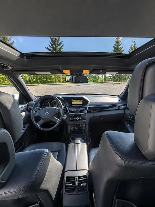 2011 Mercedes-Benz W212 E-Class - Image 9 of 12