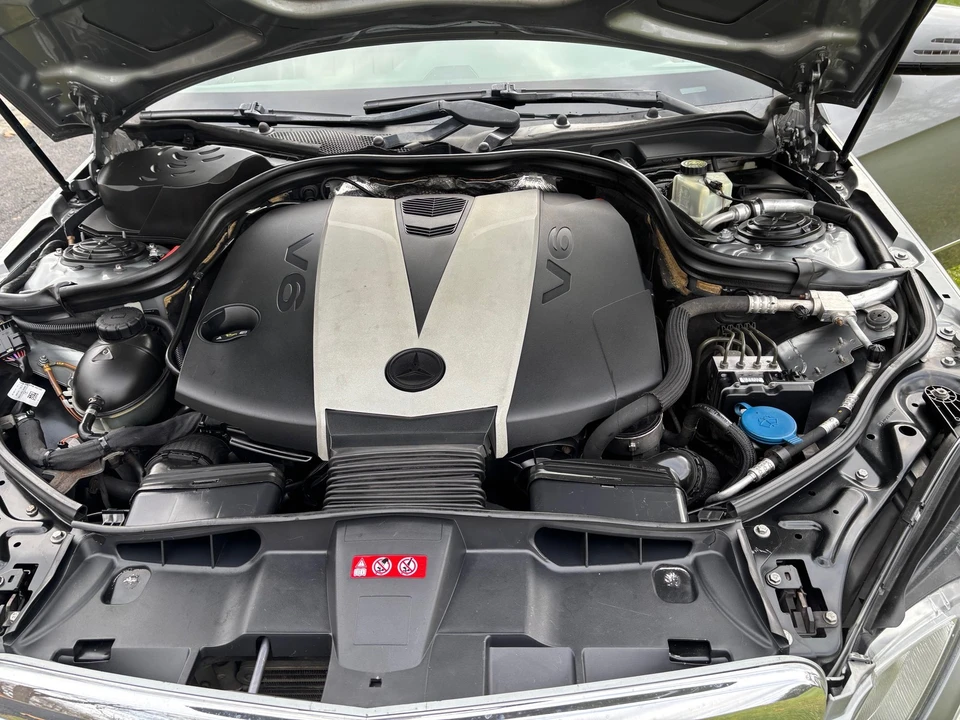 2011 Mercedes-Benz W212 E-Class - Image 17 of 22