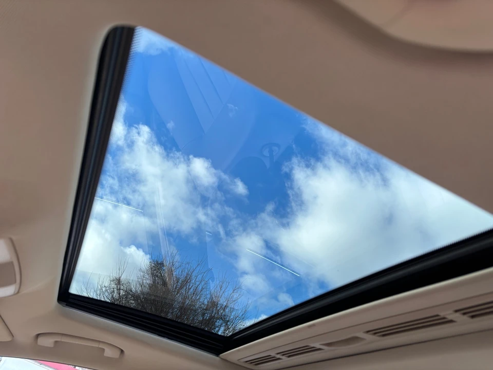 2011 Mercedes-Benz W212 E-Class - Image 22 of 22