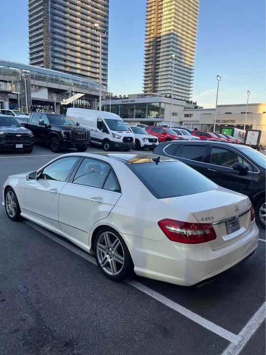 2011 Mercedes-Benz W212 E-Class - Image 7 of 9