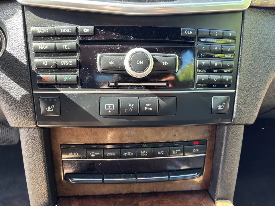 2011 Mercedes-Benz W212 E-Class - Image 19 of 20