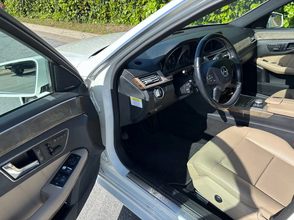 2011 Mercedes-Benz W212 E-Class - Image 15 of 20