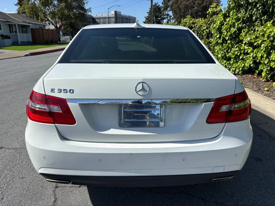 2011 Mercedes-Benz W212 E-Class - Image 6 of 20