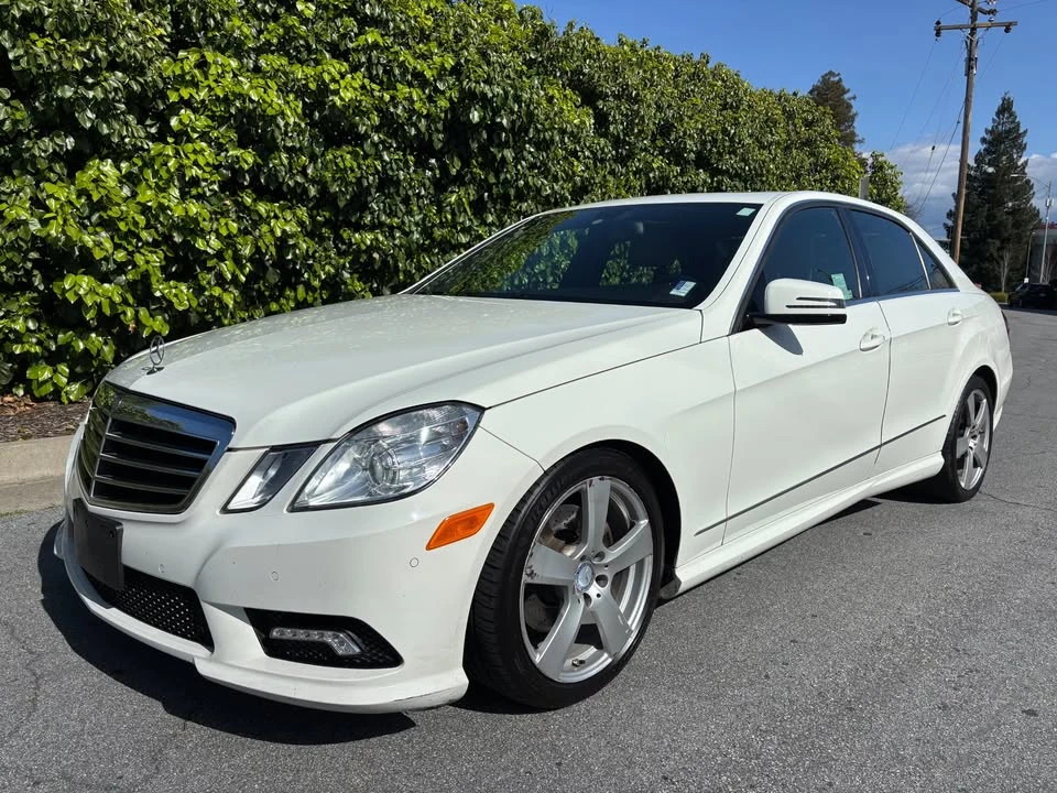 2011 Mercedes-Benz W212 E-Class - Image 12 of 20