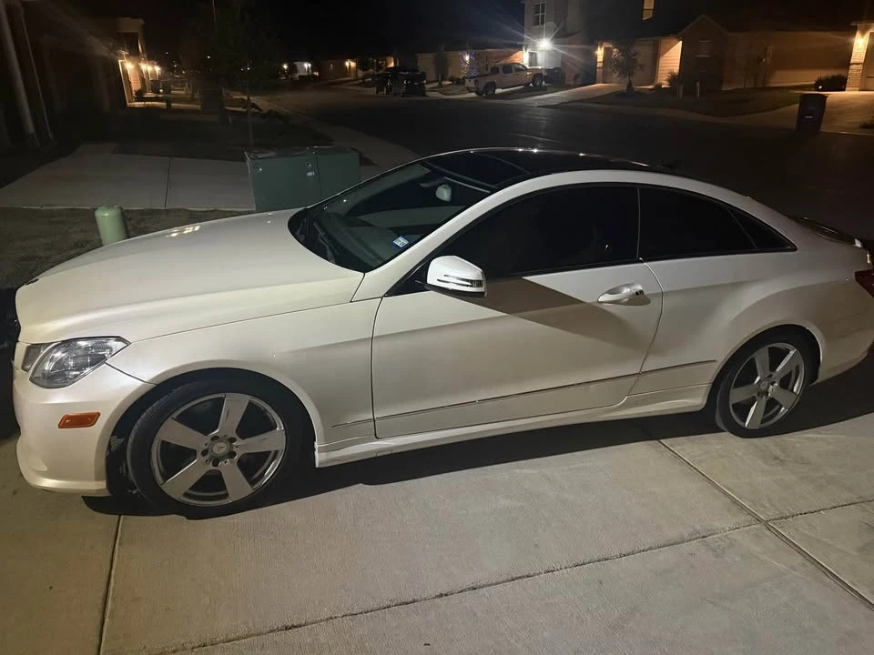 2011 Mercedes-Benz W212 E-Class - Image 3 of 4